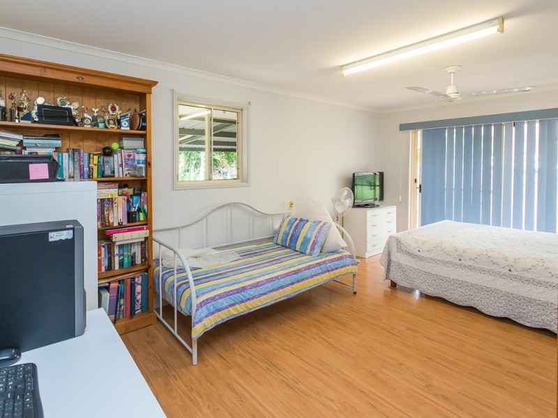 15 Sager Court, Torquay QLD 4655