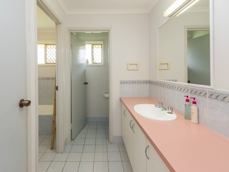 15 Sager Court, Torquay QLD 4655