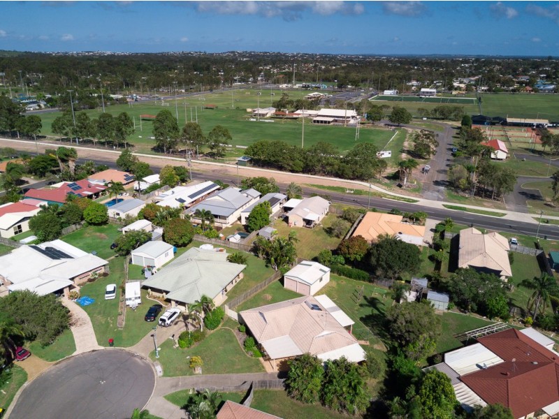 15 Sager Court, Torquay QLD 4655