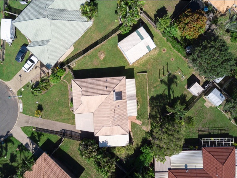 15 Sager Court, Torquay QLD 4655