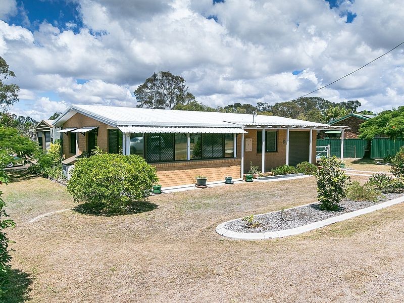 29 Southerden Street, Torquay QLD 4655