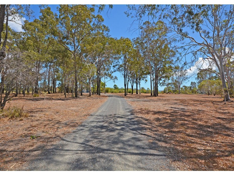 109 Janine Street, Booral QLD 4655