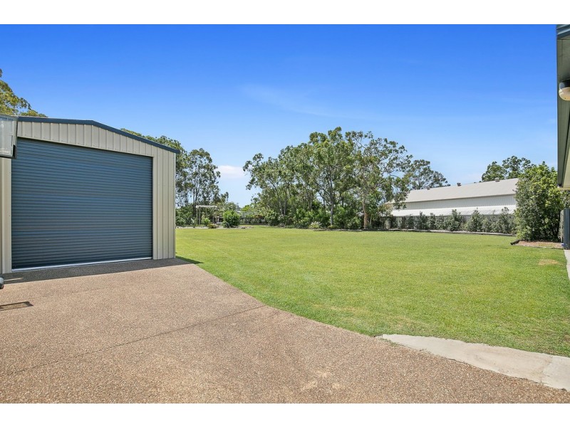 8 Cattleya Court, Urangan QLD 4655
