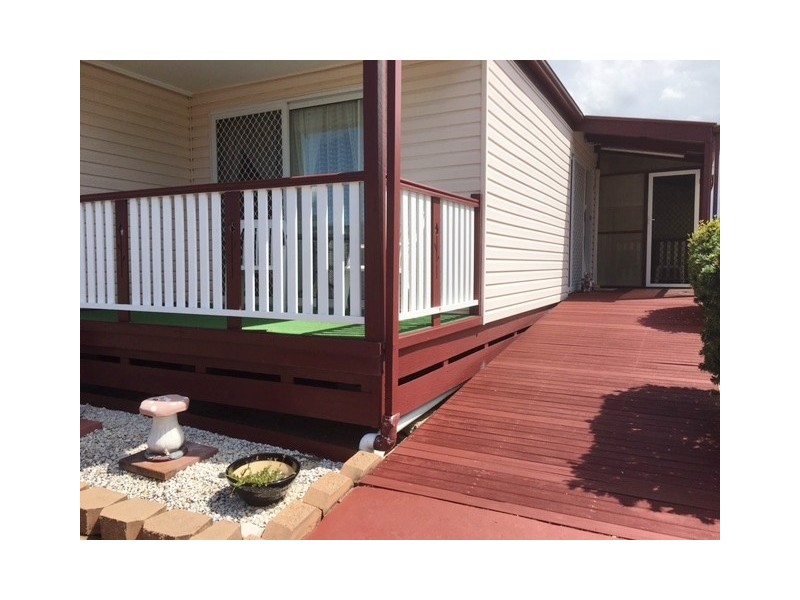 45-14 bis Bvd, Eli Waters QLD 4655