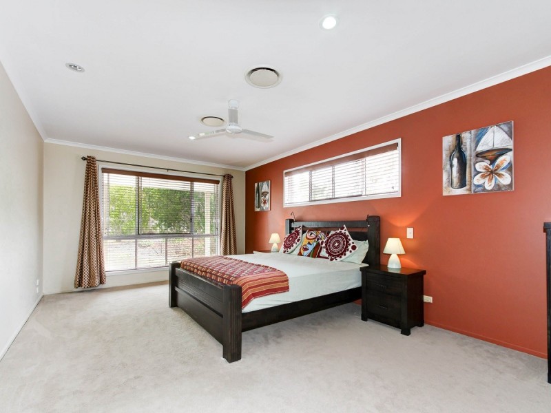 65 Wellington Crescent, Wondunna QLD 4655