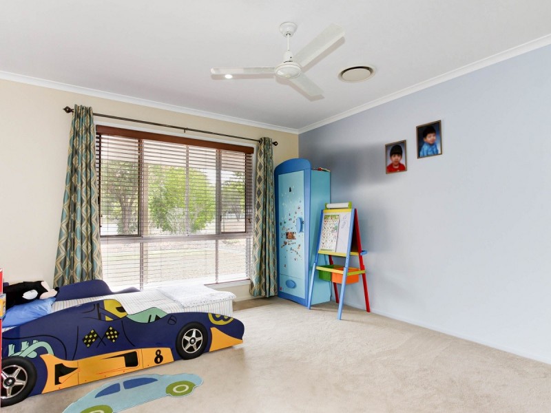 65 Wellington Crescent, Wondunna QLD 4655