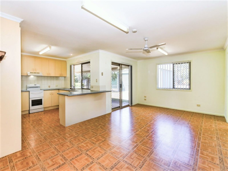 60 Glenray Terrace, Urangan QLD 4655