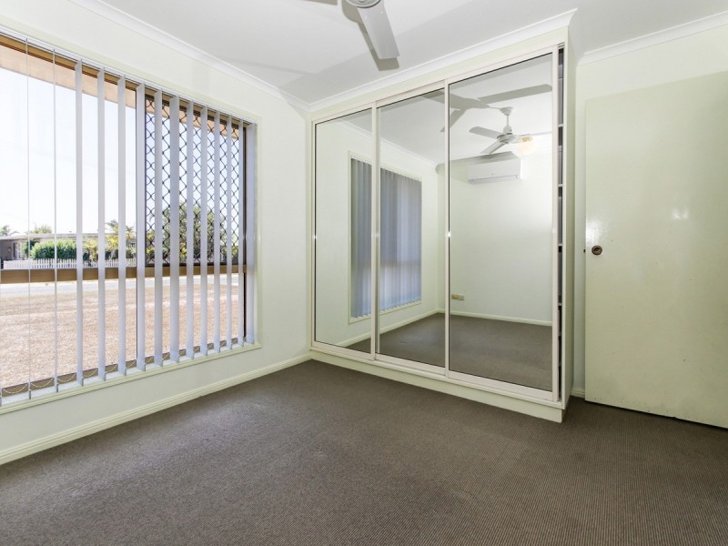 60 Glenray Terrace, Urangan QLD 4655