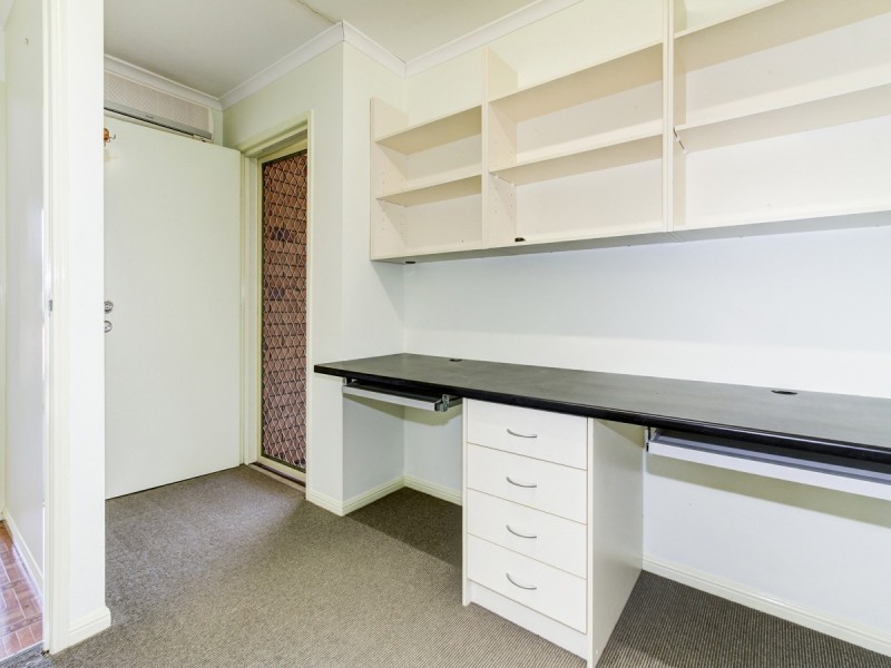 60 Glenray Terrace, Urangan QLD 4655