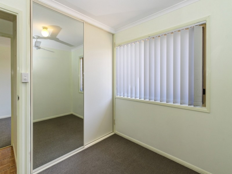 60 Glenray Terrace, Urangan QLD 4655