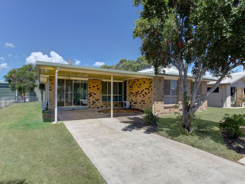 60 Glenray Terrace, Urangan QLD 4655