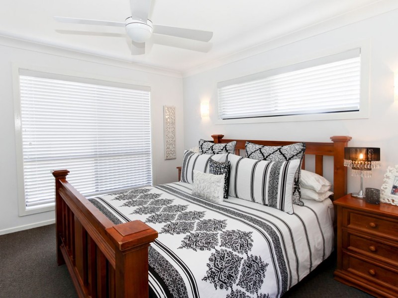 8 Jacaranda Drive, Torquay QLD 4655