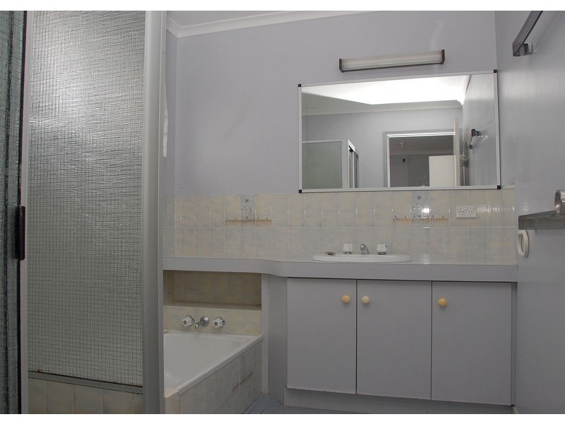 40 Limpus Street  URANGAN, Hervey Bay QLD 4655