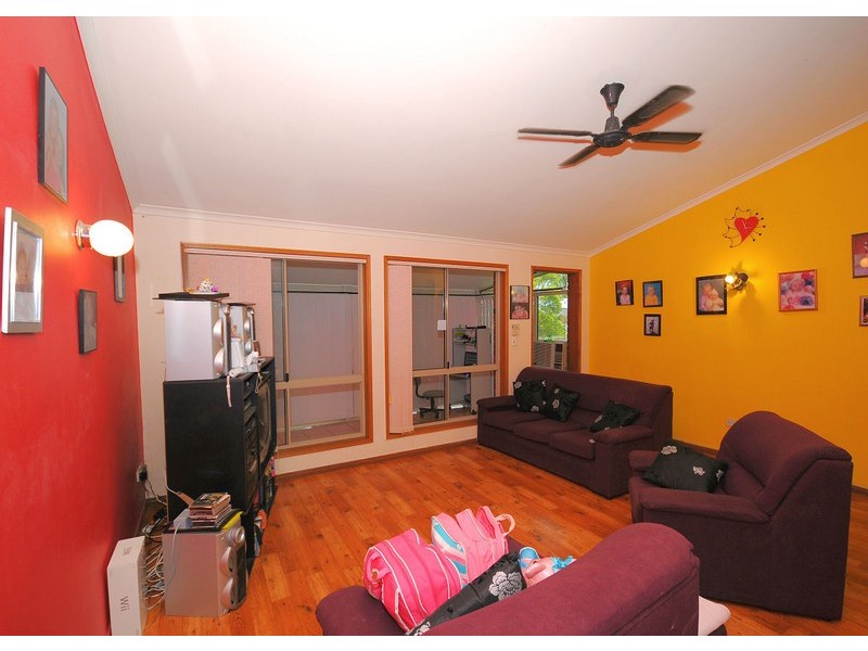 4 Snow Street, Hervey Bay QLD 4655