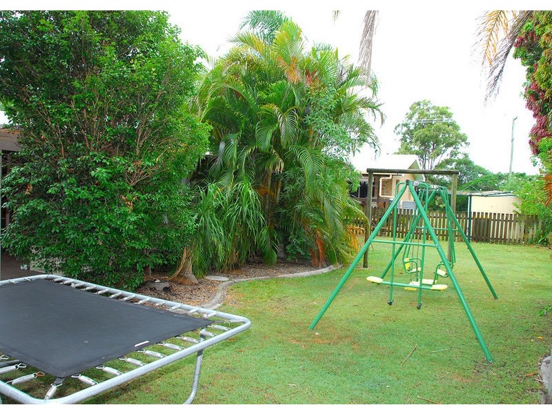 4 Snow Street, Hervey Bay QLD 4655