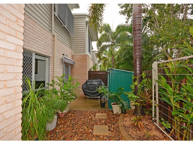 3/201 Torquay Terrace, Torquay QLD 4655