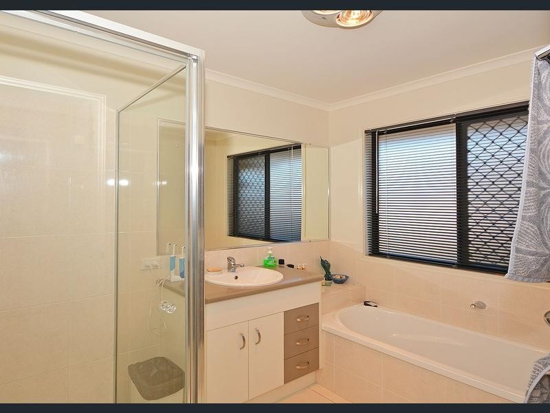 22 Lancaster Circuit, Urraween QLD 4655