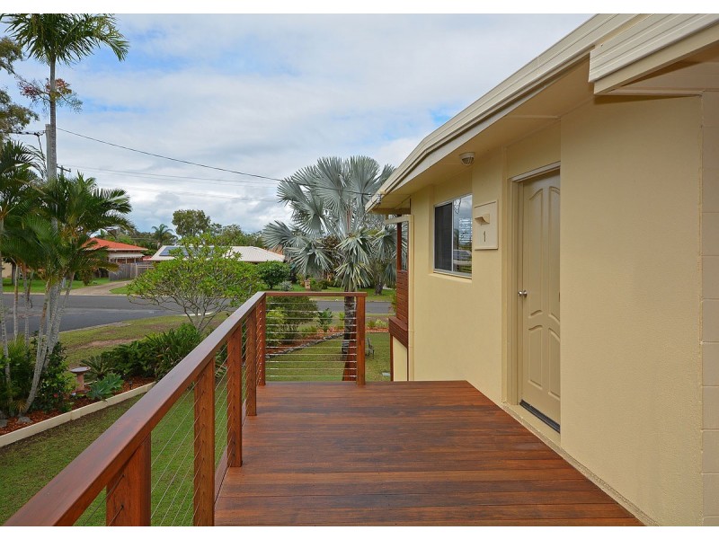 1 Kurrajong Crescent, Point Vernon QLD 4655