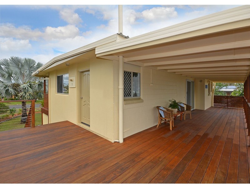 1 Kurrajong Crescent, Point Vernon QLD 4655