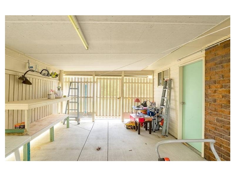 23 Deloraine Ave, Urangan QLD 4655