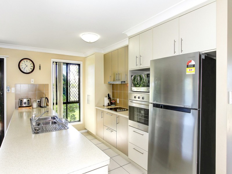 7 Summit Ridge Drive, Nikenbah QLD 4655