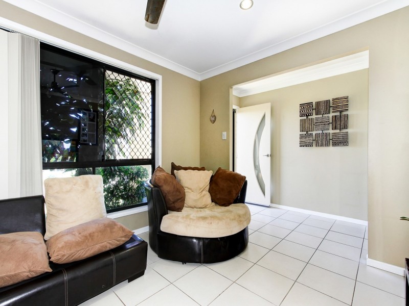 7 Summit Ridge Drive, Nikenbah QLD 4655