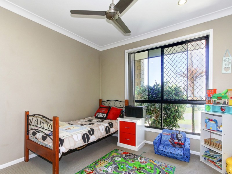 7 Summit Ridge Drive, Nikenbah QLD 4655