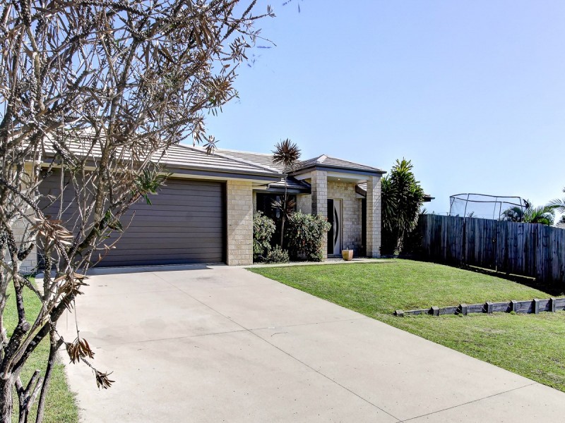 7 Summit Ridge Drive, Nikenbah QLD 4655