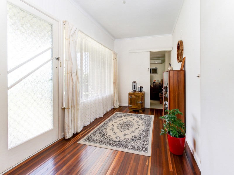 101 Long Street, Point Vernon QLD 4655