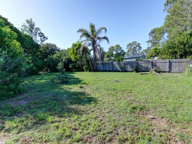 101 Long Street, Point Vernon QLD 4655