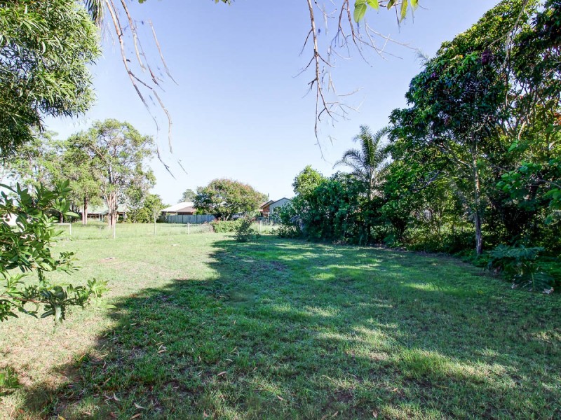 101 Long Street, Point Vernon QLD 4655