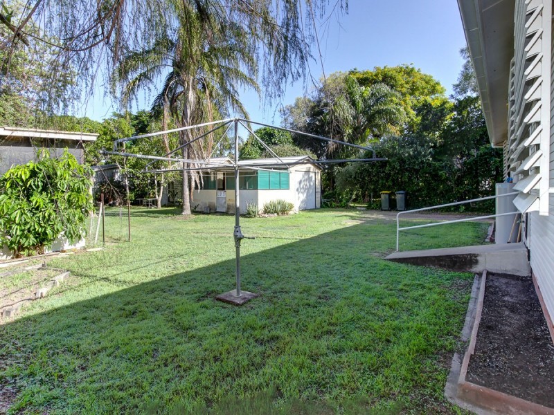 101 Long Street, Point Vernon QLD 4655