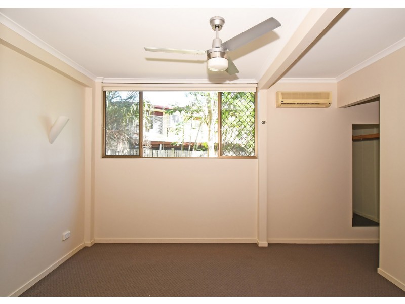 15 Flinders Street, Point Vernon QLD 4655