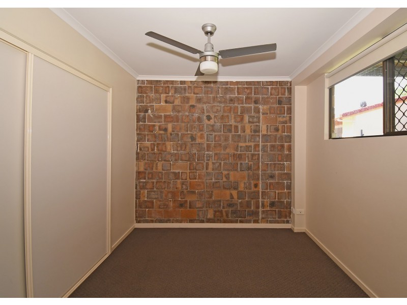 15 Flinders Street, Point Vernon QLD 4655