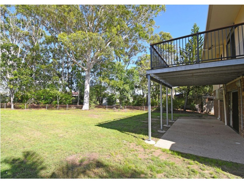 15 Flinders Street, Point Vernon QLD 4655
