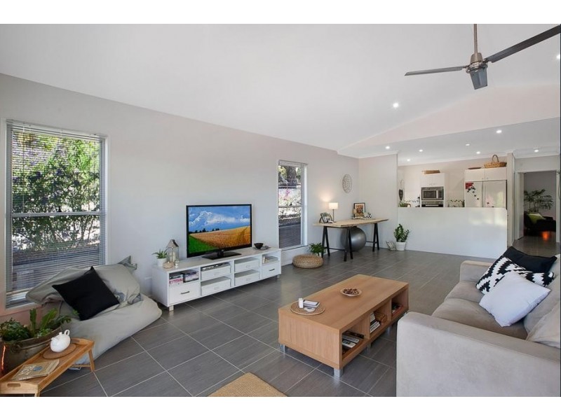 4 Agnes Court, Craignish QLD 4655