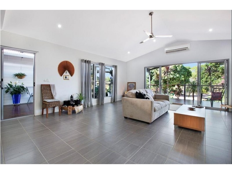 4 Agnes Court, Craignish QLD 4655
