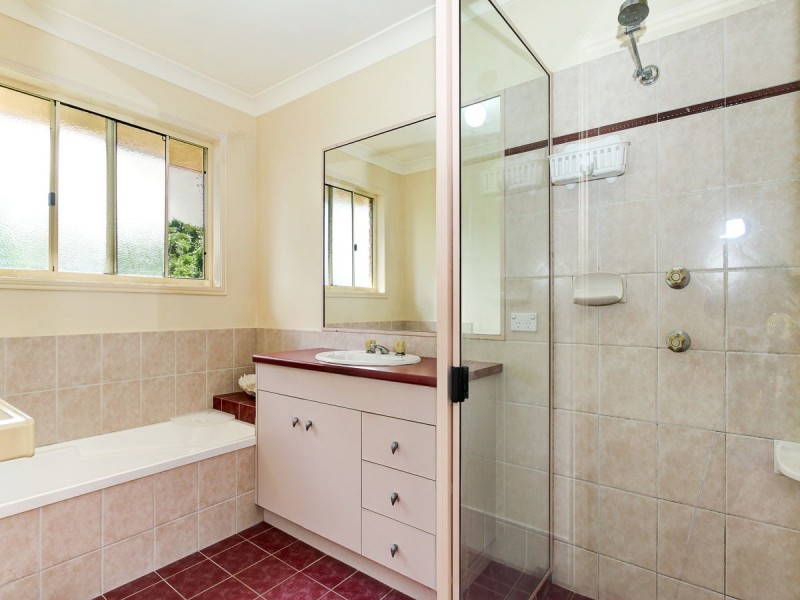 183-185 Cove Boulevard, River Heads QLD 4655