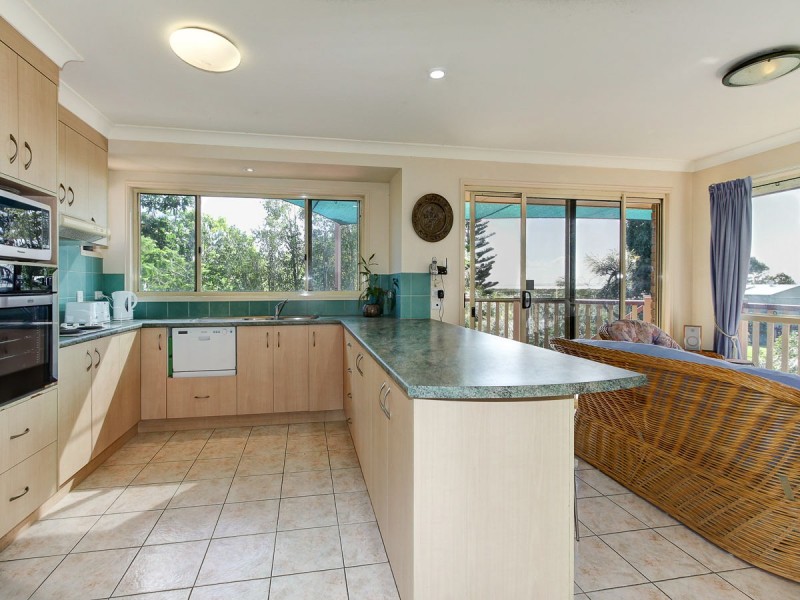 183-185 Cove Boulevard, River Heads QLD 4655