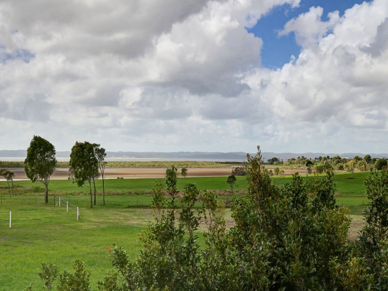 183-185 Cove Boulevard, River Heads QLD 4655