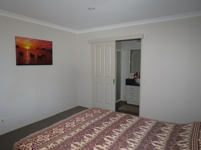Unit 2/30 East Street, Scarness QLD 4655
