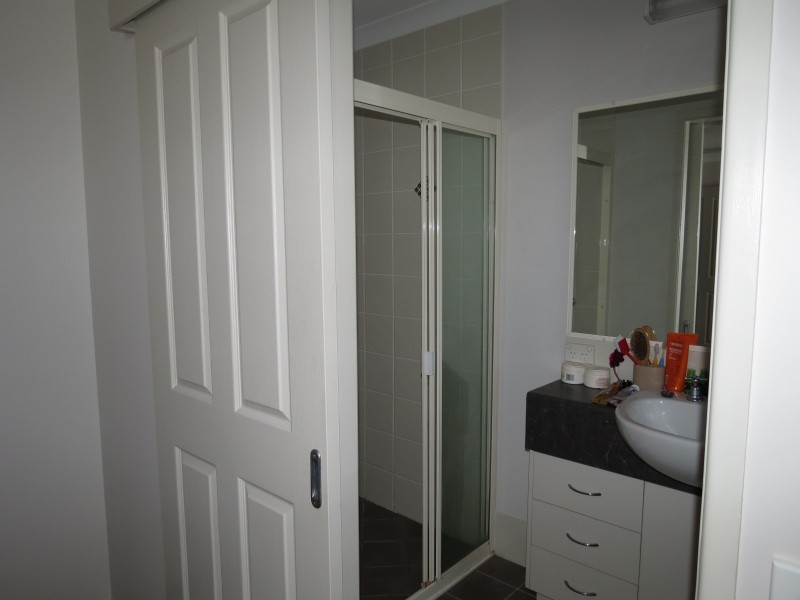 Unit 2/30 East Street, Scarness QLD 4655