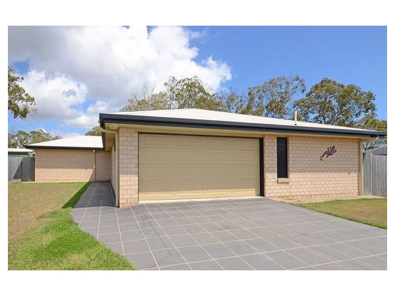 9 Border Court, Torquay QLD 4655