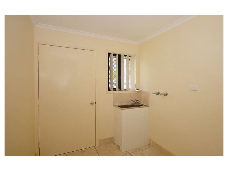 9 Border Court, Torquay QLD 4655