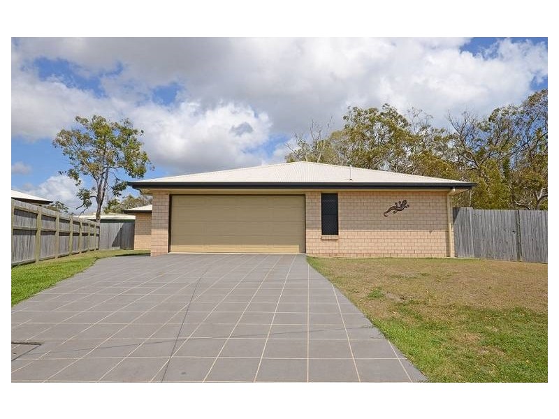 9 Border Court, Torquay QLD 4655