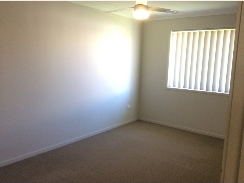 9 Peat Court, Nikenbah QLD 4655