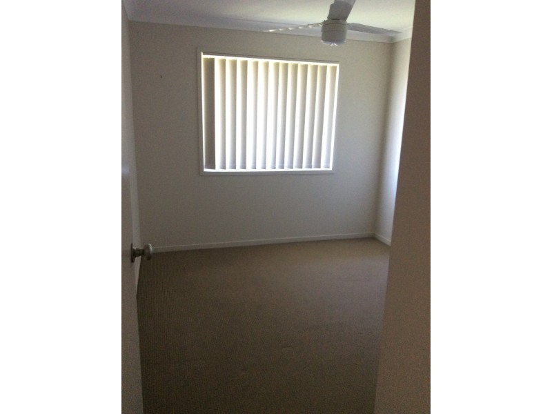 9 Peat Court, Nikenbah QLD 4655
