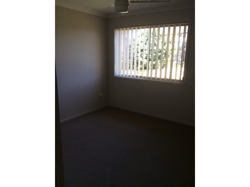 9 Peat Court, Nikenbah QLD 4655