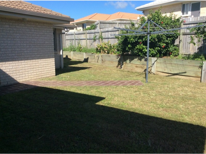 9 Peat Court, Nikenbah QLD 4655