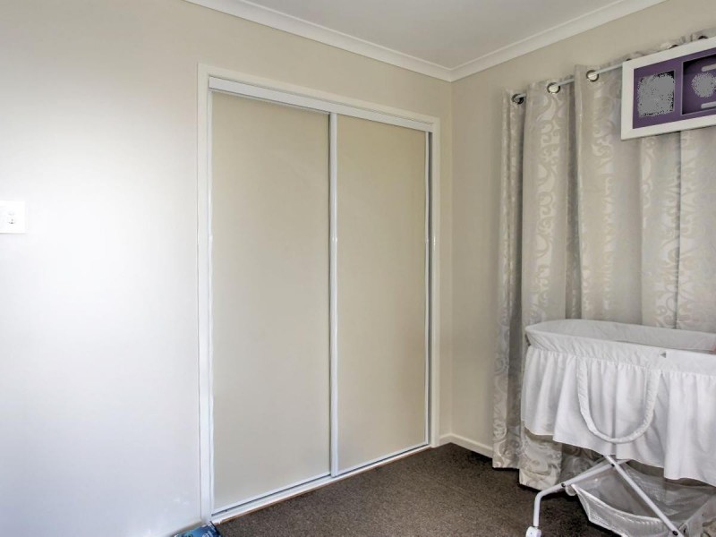 103 Lauren Street, Urangan QLD 4655